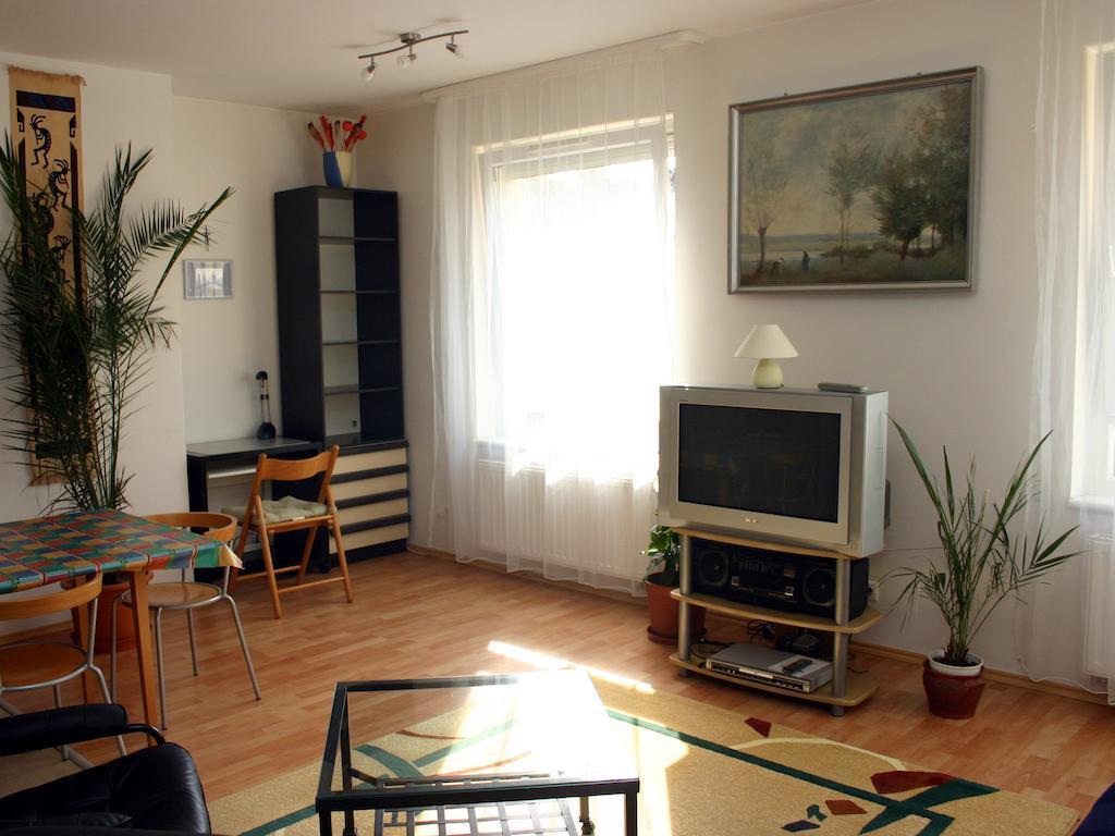 Arriva Apartment, Optional Indoor Parking Budapest Luaran gambar