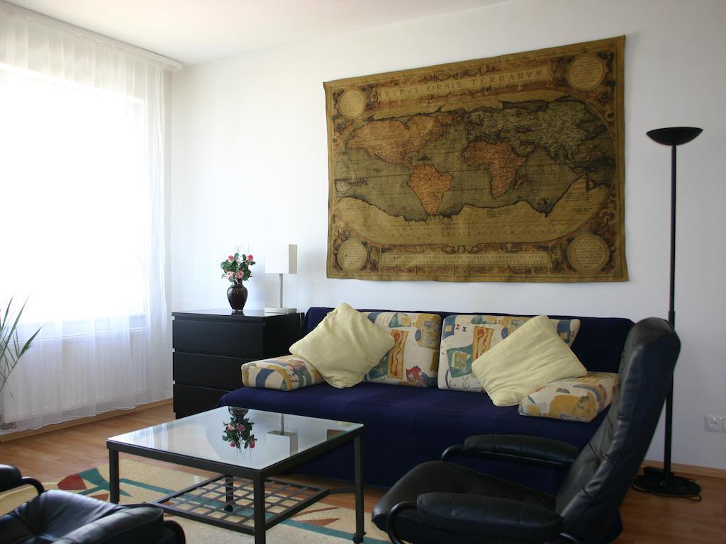 Arriva Apartment, Optional Indoor Parking Budapest Bilik gambar